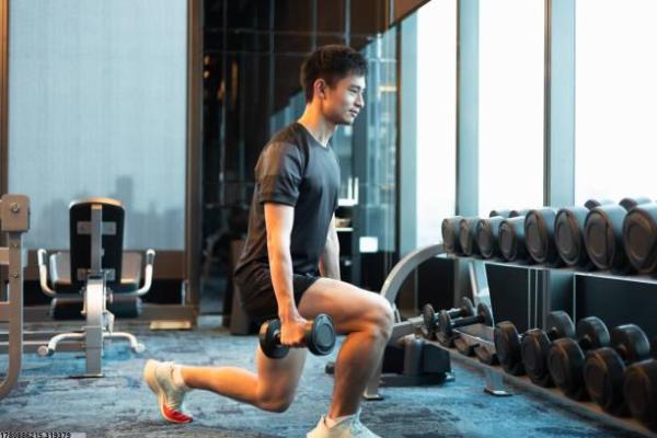 体操：青少年成长中的重要体育项目(图1)